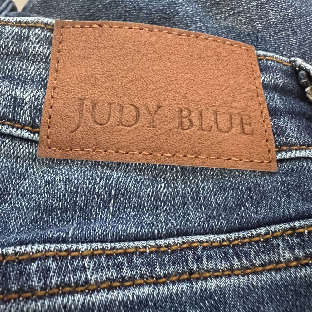 Judy Blue Destroyed Distressed Slim Fit Mid Rise Jeans Size  7/28 - Picture 9 of 16